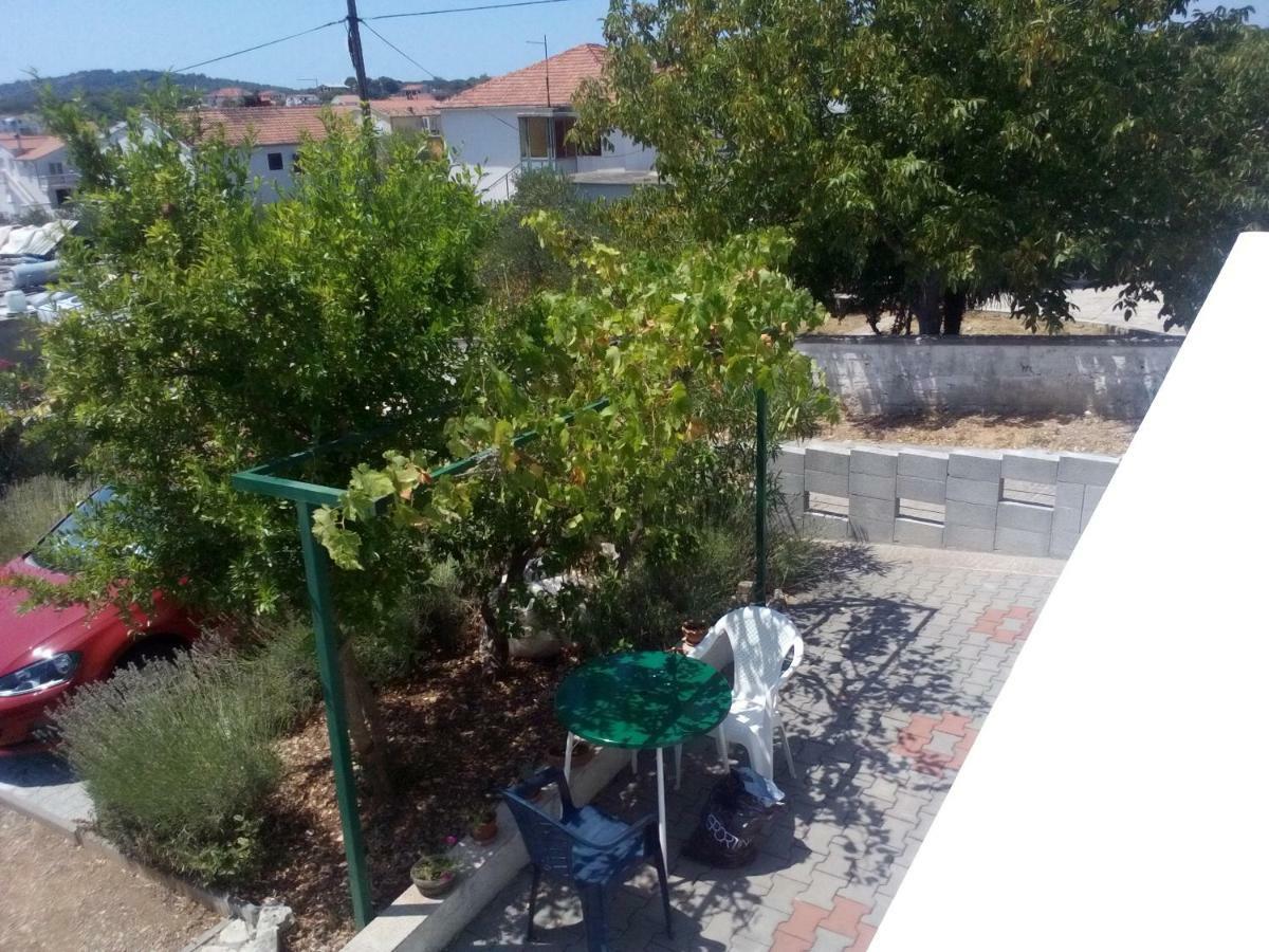 Apartman "Tatjana" Jezera Exterior photo