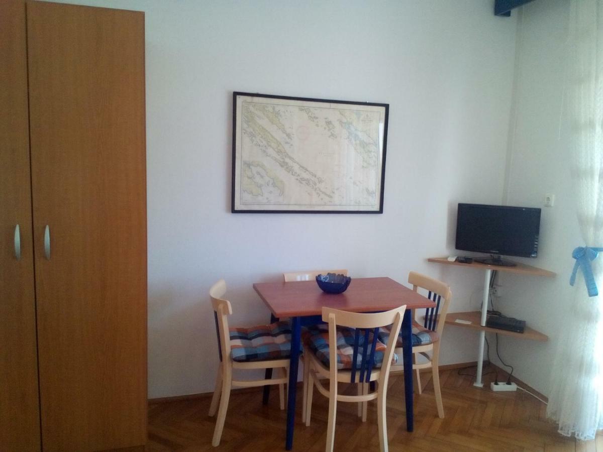 Apartman "Tatjana" Jezera Exterior photo