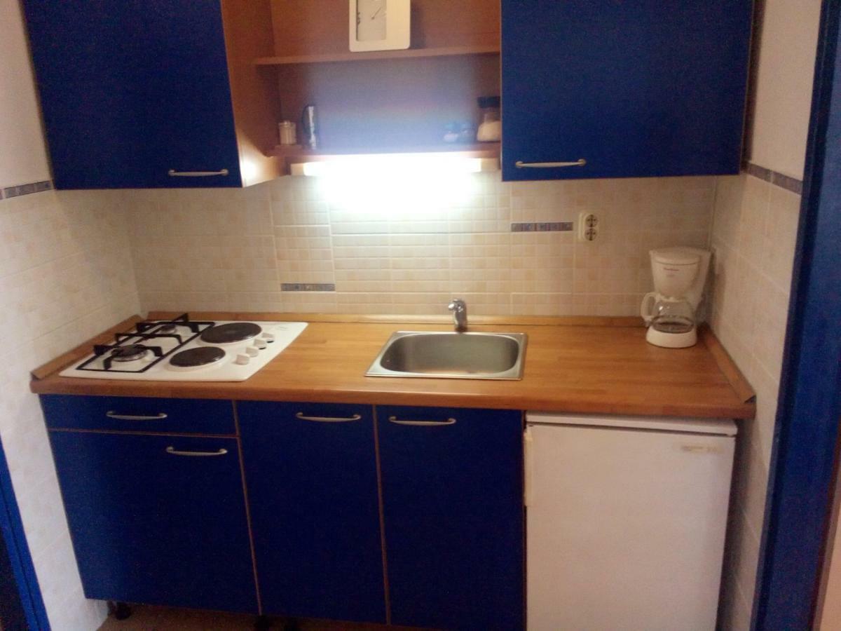 Apartman "Tatjana" Jezera Exterior photo