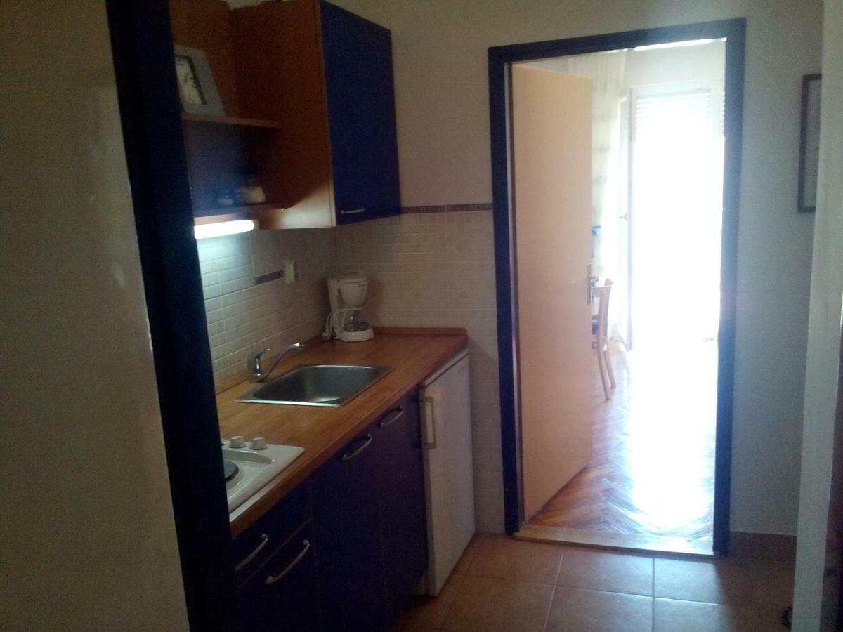 Apartman "Tatjana" Jezera Exterior photo