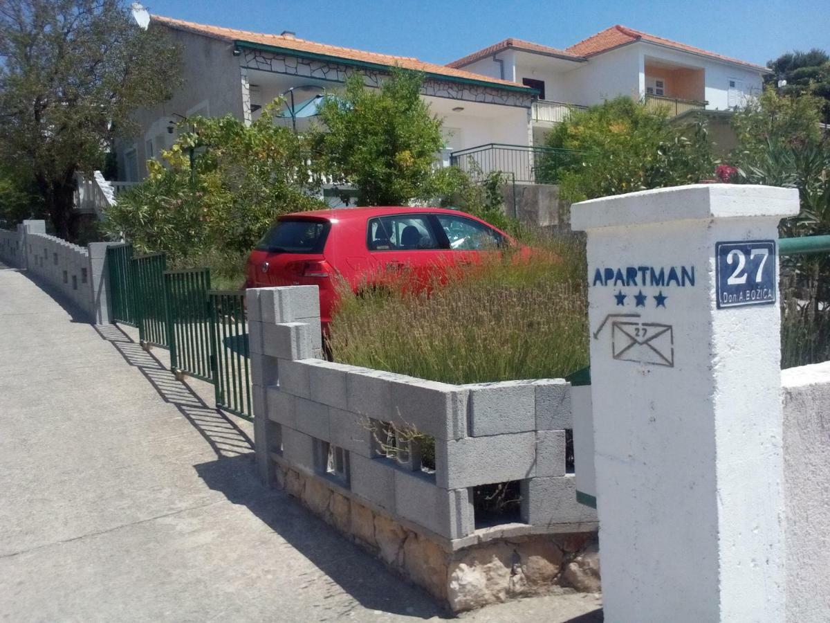 Apartman "Tatjana" Jezera Exterior photo